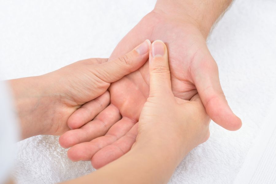 ماساژ رفلکسولوژی